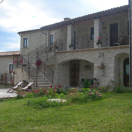 Agriturismo Borgo San Martino Abbateggio Buitenkant foto