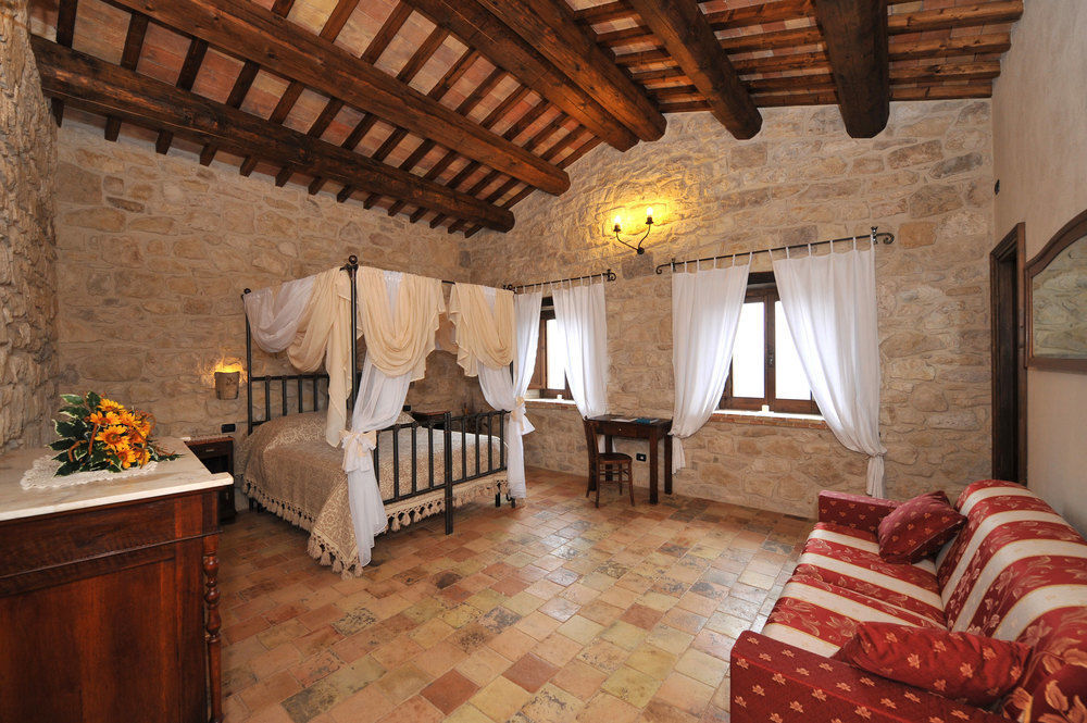 Agriturismo Borgo San Martino Abbateggio Buitenkant foto